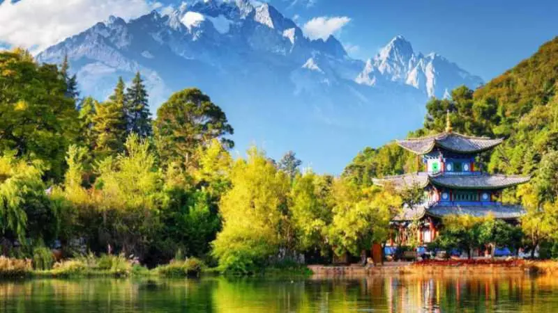 Lijiang: An Exquisite Journey Into China's Historic Grandeur