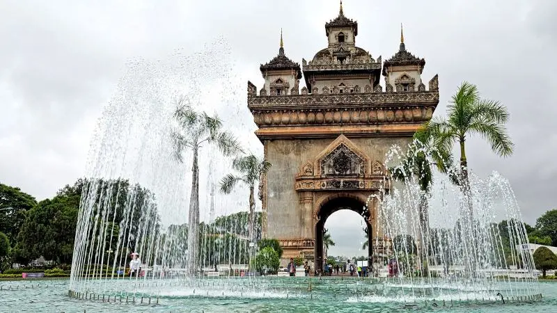 Patuxai Monument: The Archway to Laotian History and Pride